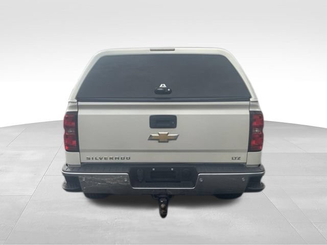 Used 2015 Chevrolet Silverado 1500 LTZ Z71 w/ LTZ Plus Package AWD/4WD image 3