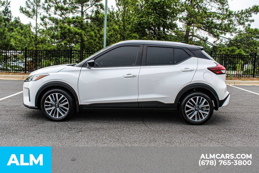 Used 2023 Nissan Kicks SV FWD image 6