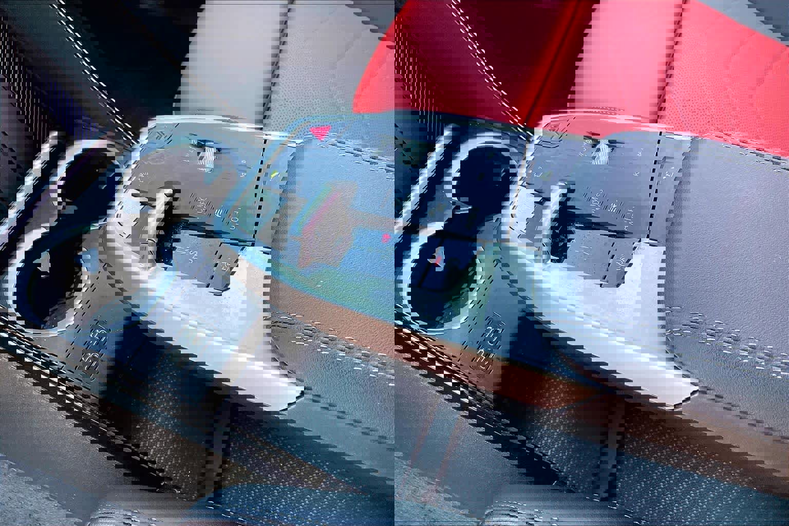 Used 2025 BMW X1 M35i w/ Shadowloine Package image 16