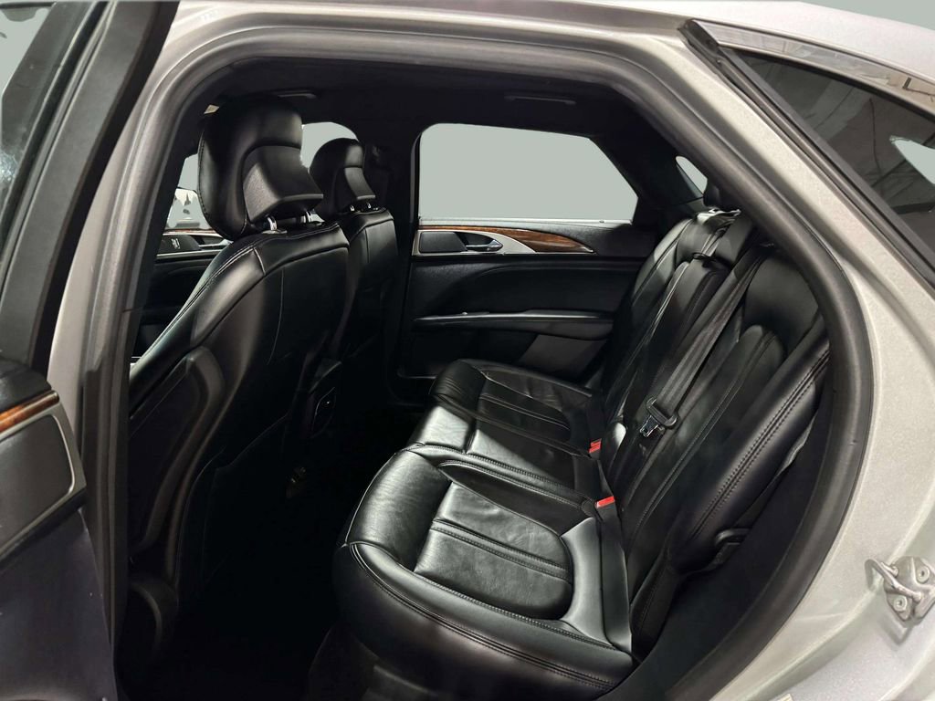 Used 2019 Lincoln MKZ Reserve image 22