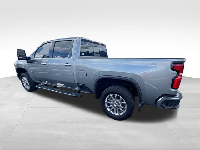 Used 2025 Chevrolet Silverado 2500 LTZ w/ LTZ Plus Package AWD/4WD image 6
