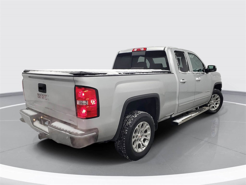 Used 2017 GMC Sierra 1500 SLE w/ SLE Value Package image 3