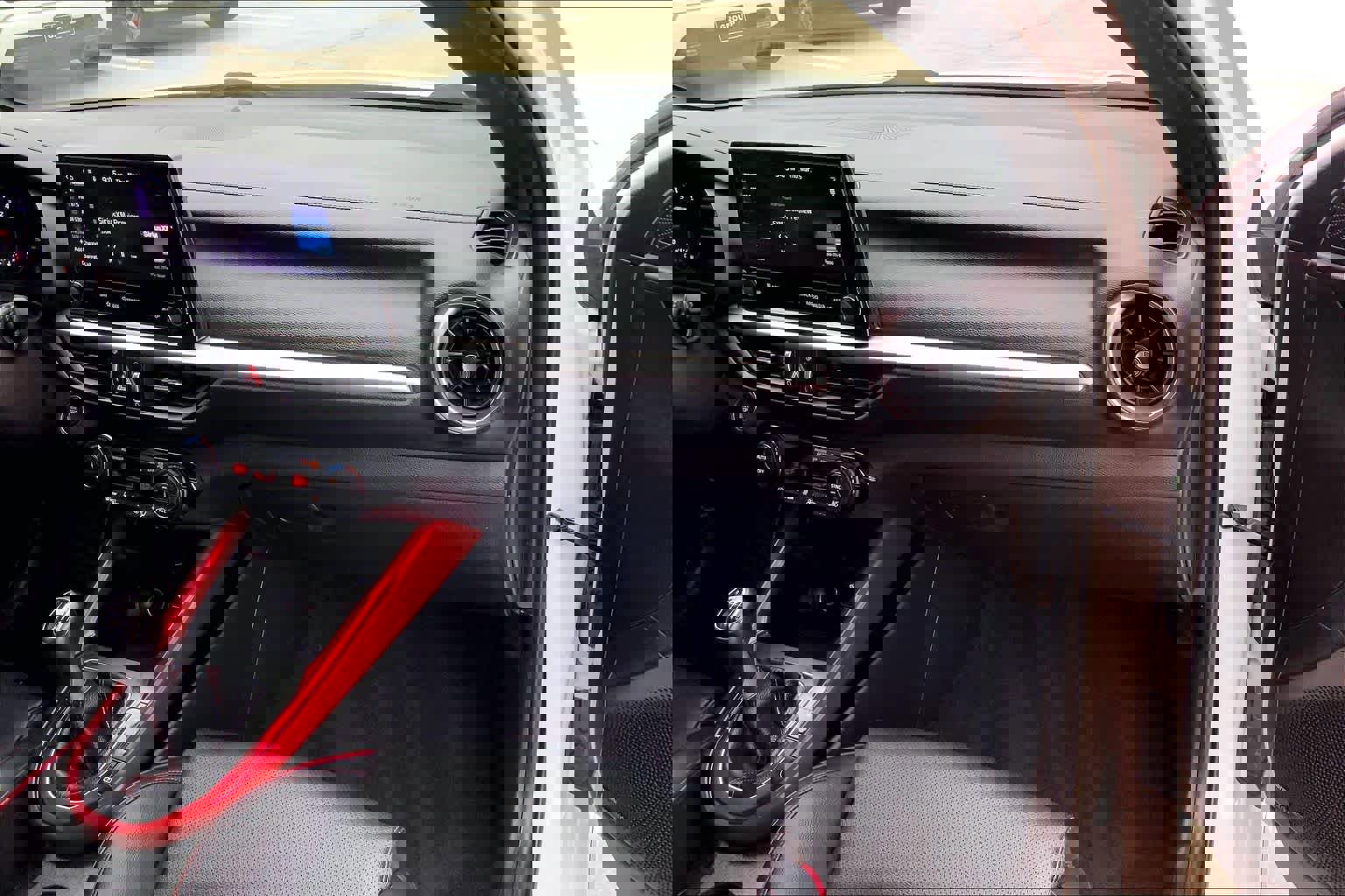 Used 2023 Kia Forte GT image 18