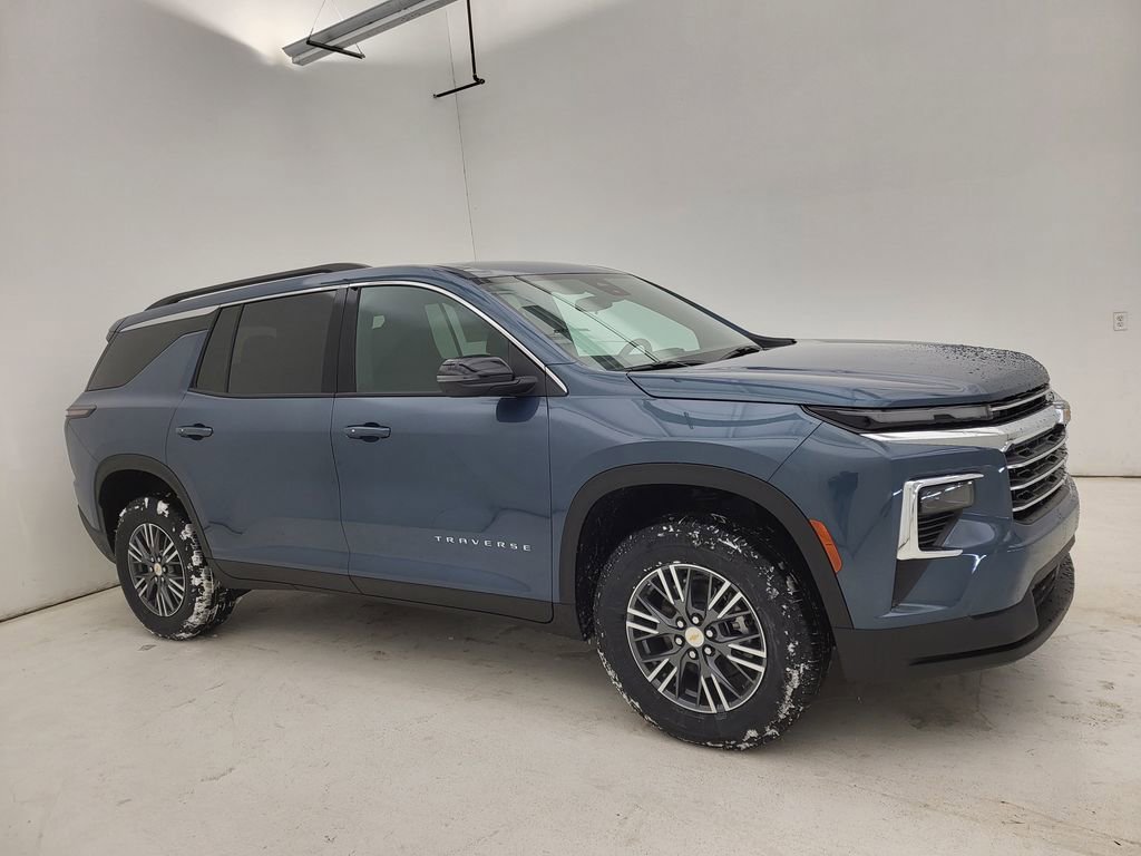 New 2026 Chevrolet Traverse LT w/ LPO, Floor Liner Package image 1