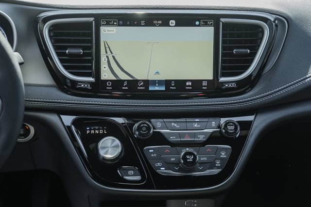 New 2027 Chrysler Pacifica Select FWD image 27