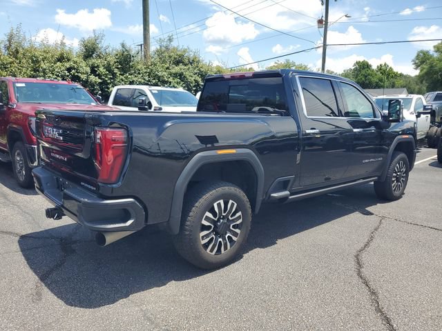 Used 2026 GMC Sierra 3500 Denali Ultimate AWD/4WD image 4