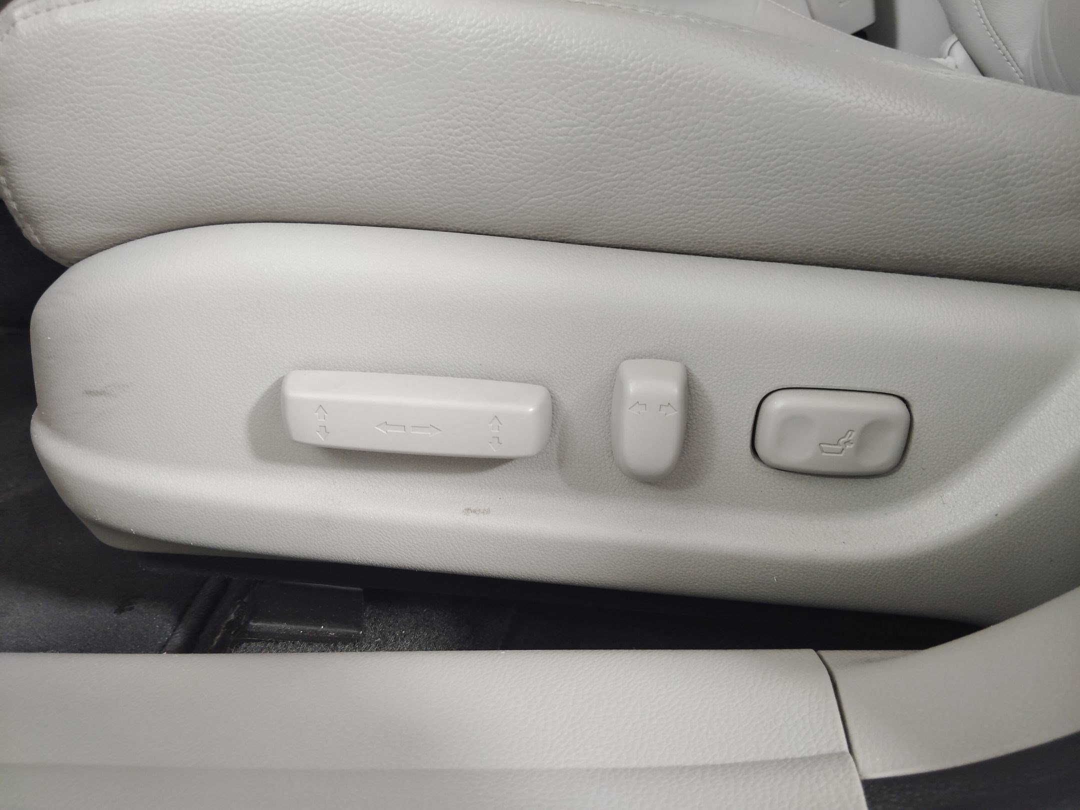 Used 2011 Honda Accord EX-L image 13