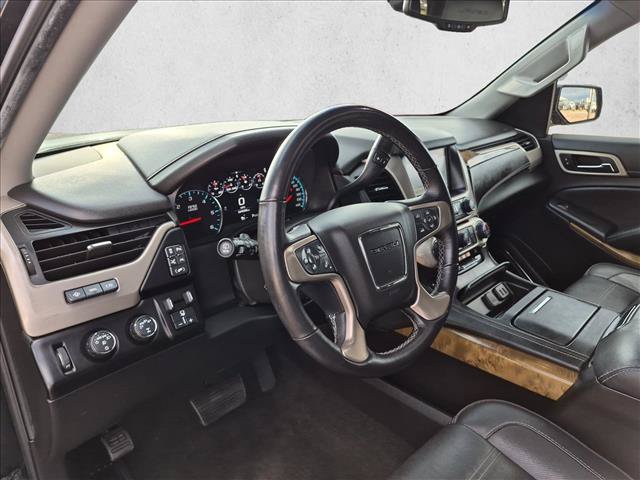 Used 2017 GMC Yukon Denali w/ Open Road Package AWD/4WD image 10