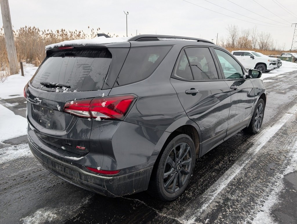 Used 2023 Chevrolet Equinox RS image 7
