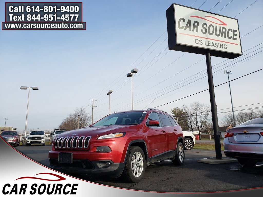 Used 2016 Jeep Cherokee Latitude w/ Cold Weather Group image 1