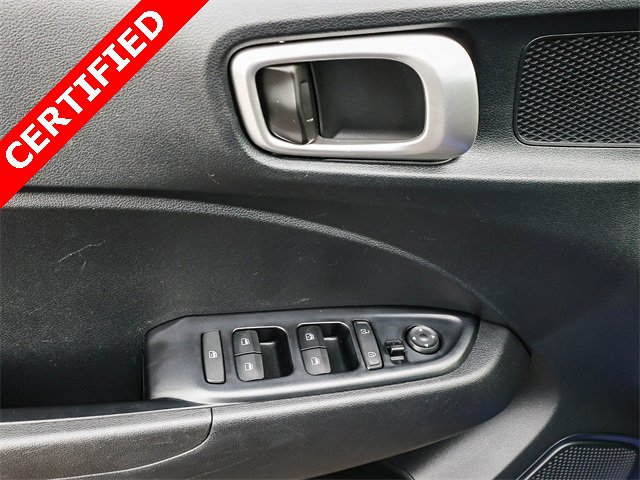 Certified 2023 Hyundai Venue SEL image 22
