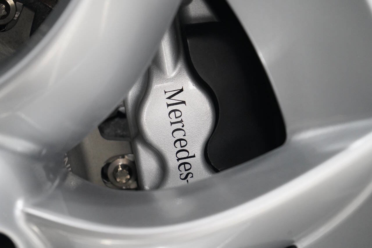 Used 2006 Mercedes-Benz SLR image 55