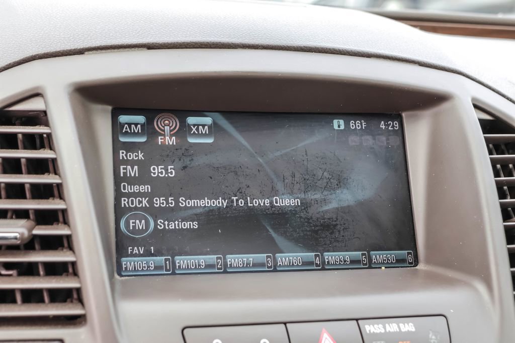 Used 2011 Buick Regal CXL Turbo w/ TO7 Preferred Equipment Group image 24