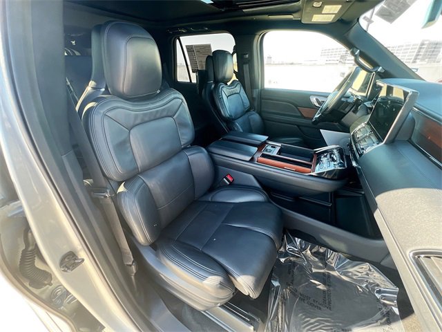 Used 2022 Lincoln Navigator L Reserve image 29