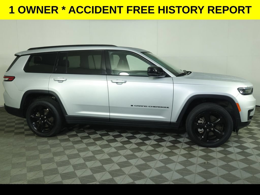 Certified 2023 Jeep Grand Cherokee L Laredo AWD/4WD image 2