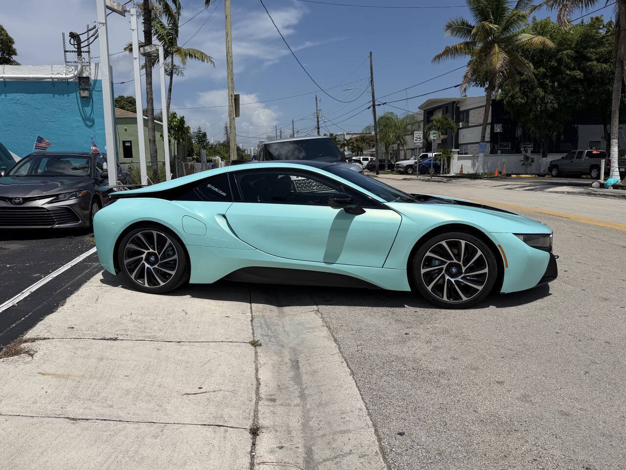 Used 2016 BMW i8 AWD/4WD image 5