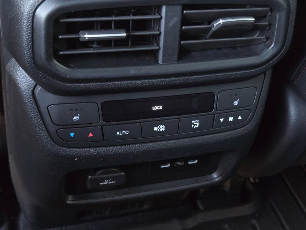 Used 2025 Honda Ridgeline Black Edition image 14