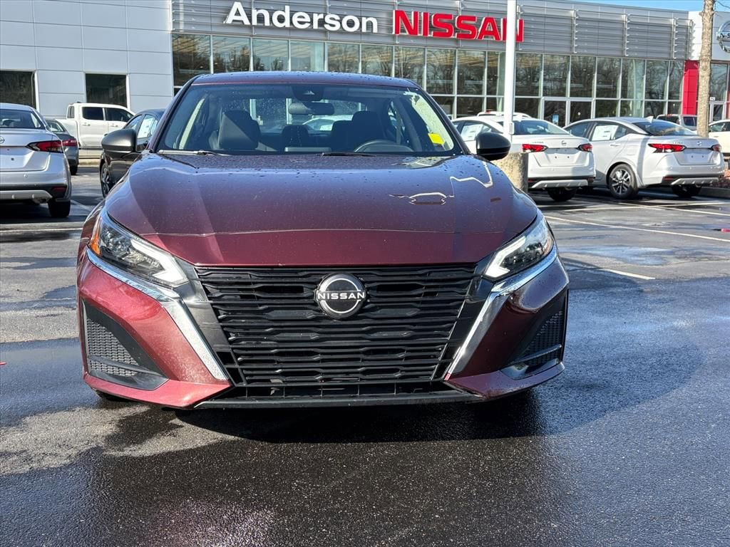 Certified 2024 Nissan Altima 2.5 SV image 4