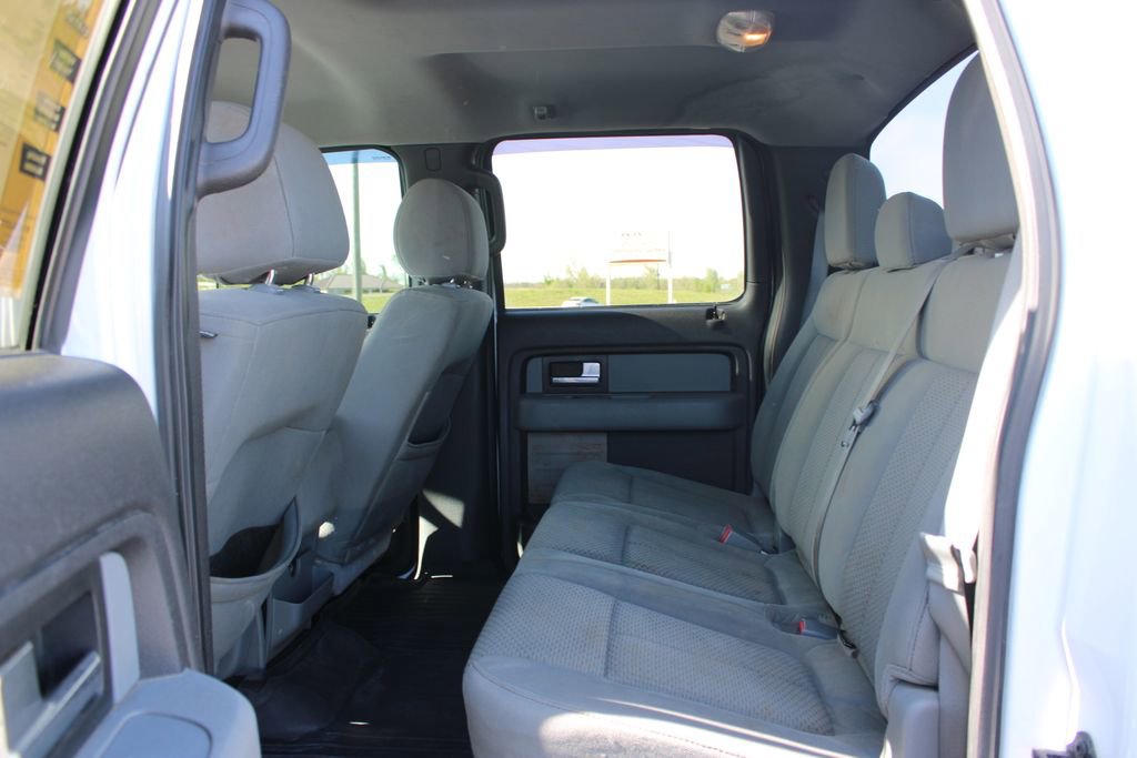 Used 2014 Ford F150 XLT w/ Equipment Group 301A Mid AWD/4WD image 26