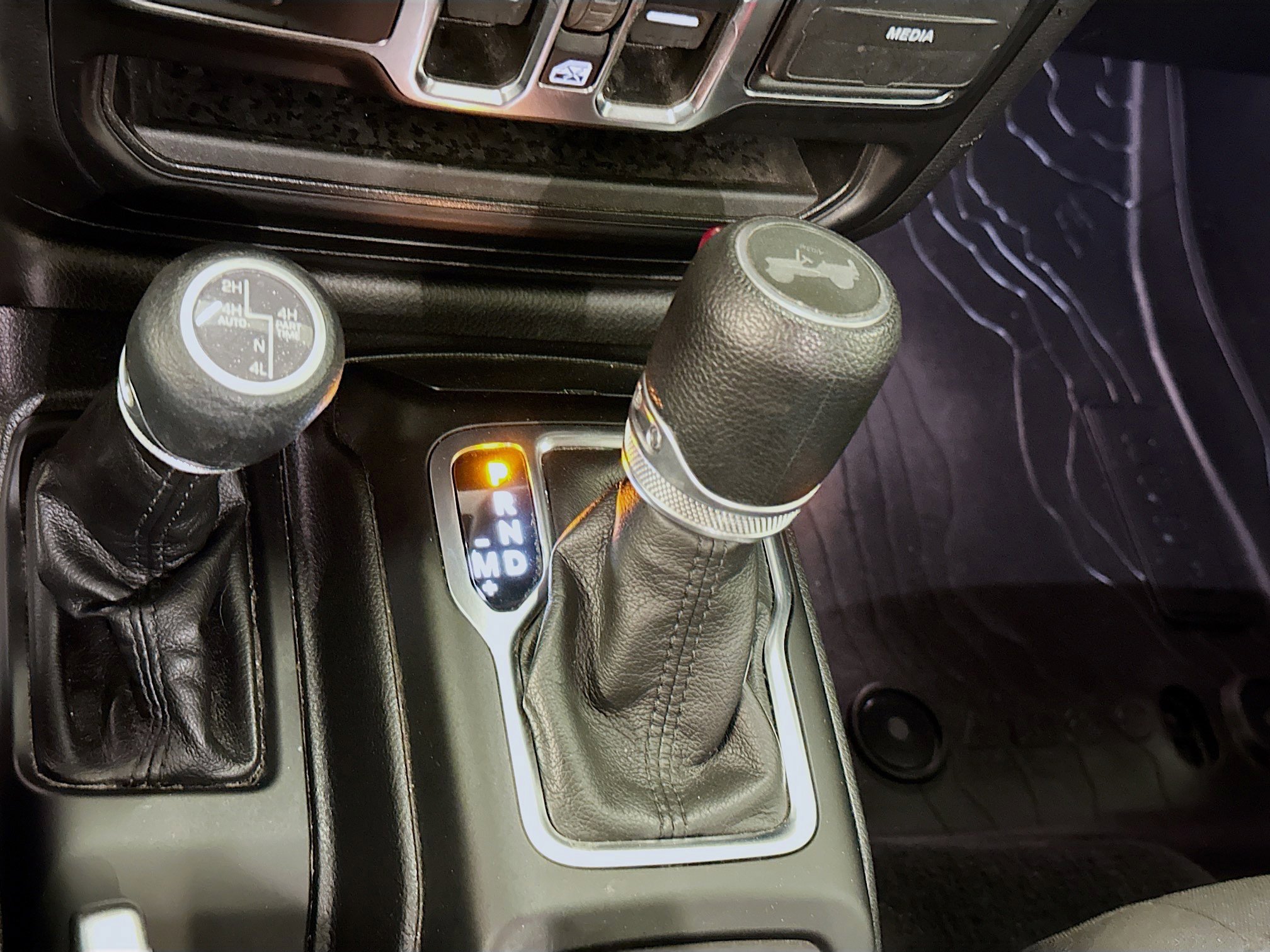 Used 2023 Jeep Wrangler Unlimited image 25