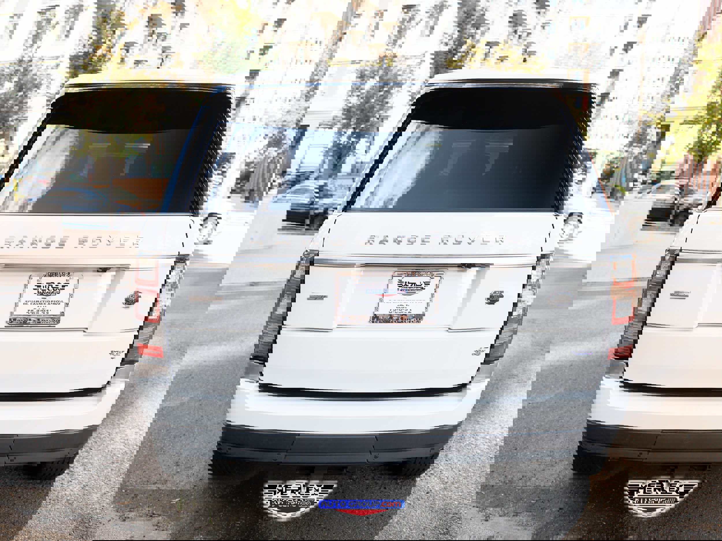 Used 2016 Land Rover Range Rover Holland & Holland image 6