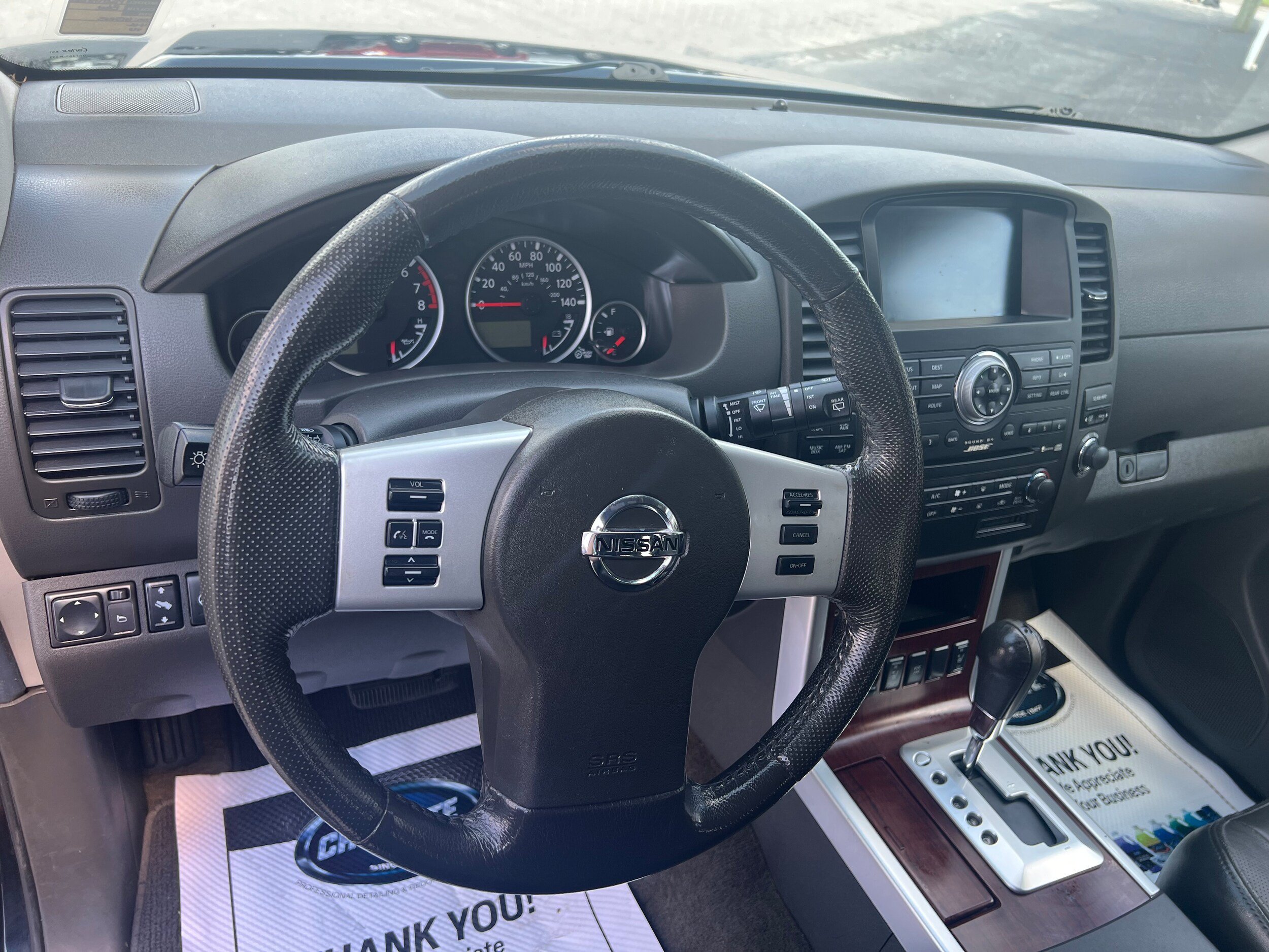 Used 2011 Nissan Pathfinder LE w/ Navigation Pkg AWD/4WD image 13