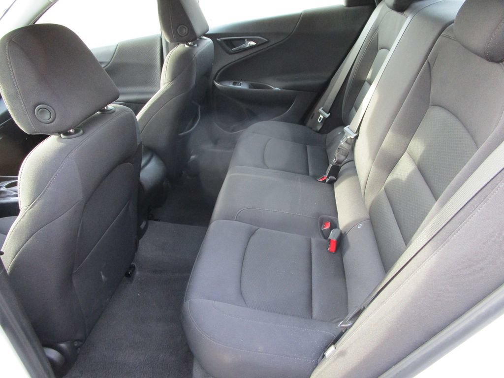 Used 2024 Chevrolet Malibu LS FWD image 15