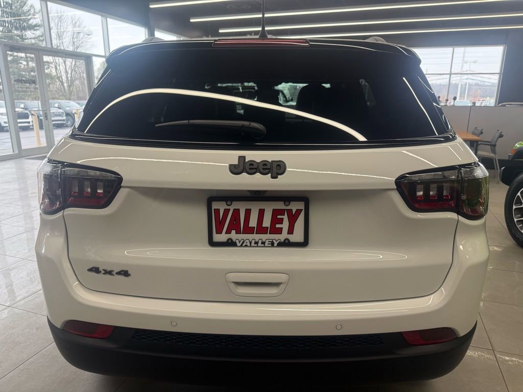 New 2026 Jeep Compass Limited image 4