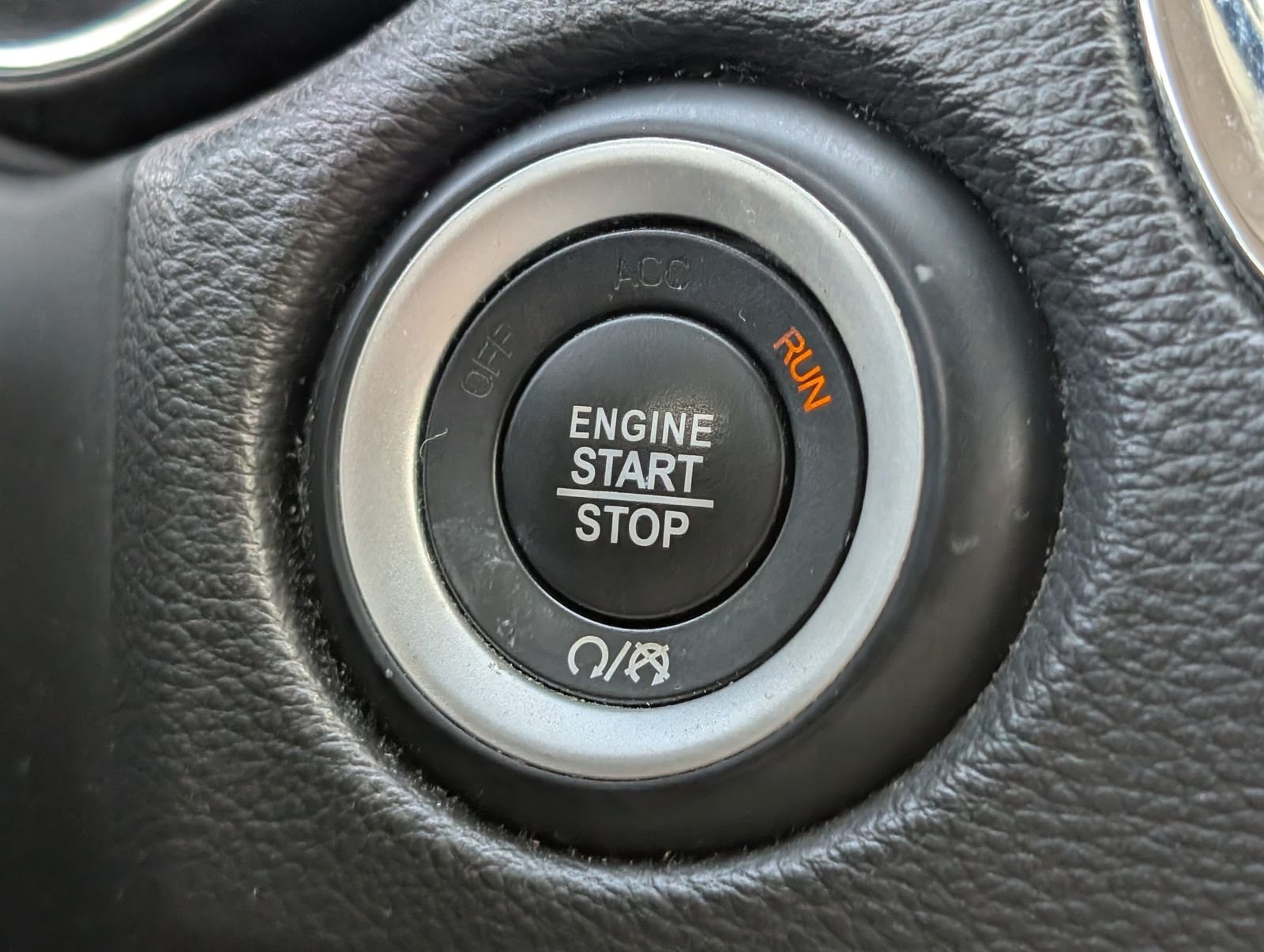 Used 2014 Dodge Durango Limited w/ Premium Group RWD image 28