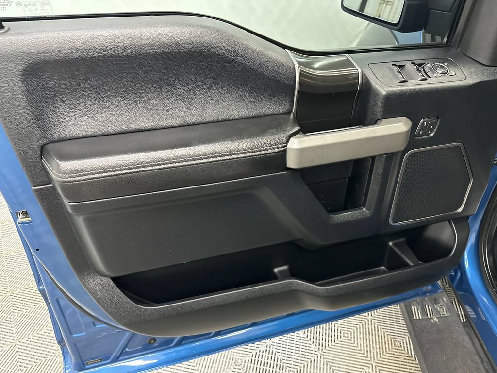 Used 2019 Ford F150 Raptor w/ Equipment Group 802A Luxury AWD/4WD image 11