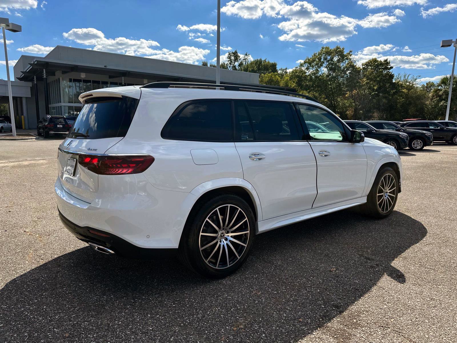 New 2026 Mercedes-Benz GLS 450 4MATIC image 5