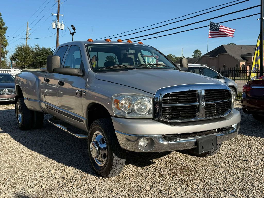 Used 2007 Dodge Ram 3500 Truck SLT image 3