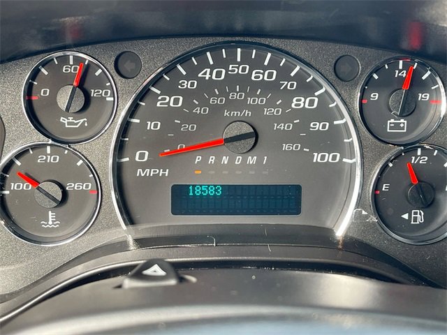 Used 2024 Chevrolet Express 2500 w/ Driver Convenience Package image 12