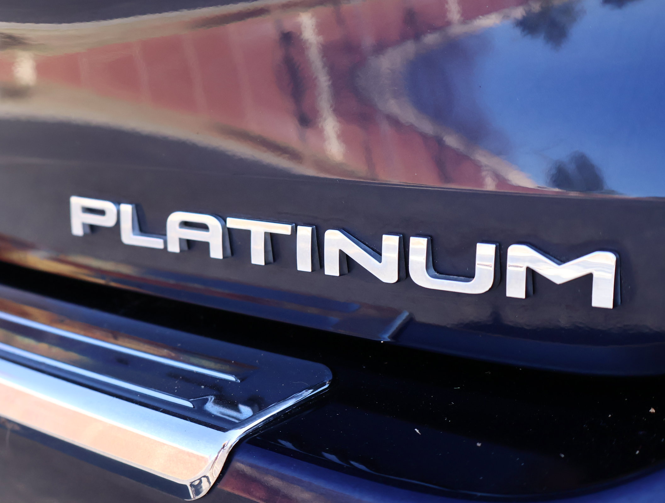 Used 2021 Toyota Highlander Platinum image 6