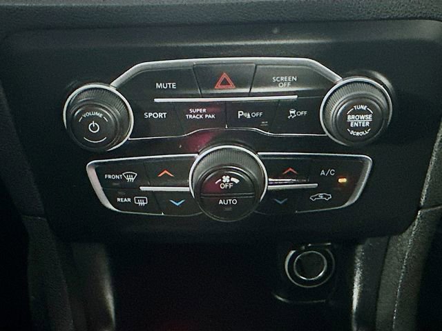 Used 2023 Dodge Charger SXT image 16