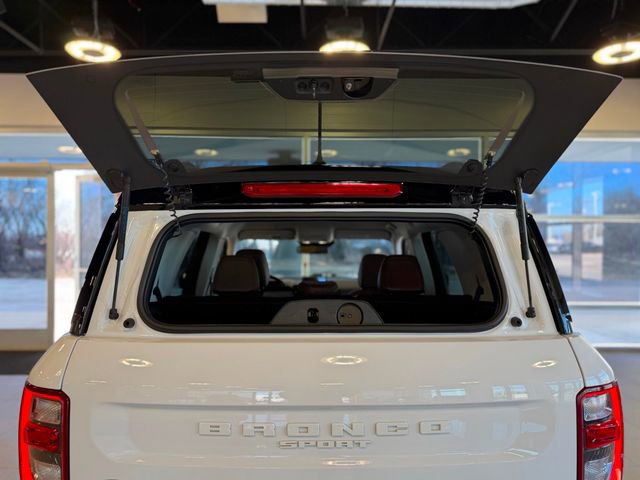 Used 2022 Ford Bronco Sport Outer Banks w/ Tech Package AWD/4WD image 42