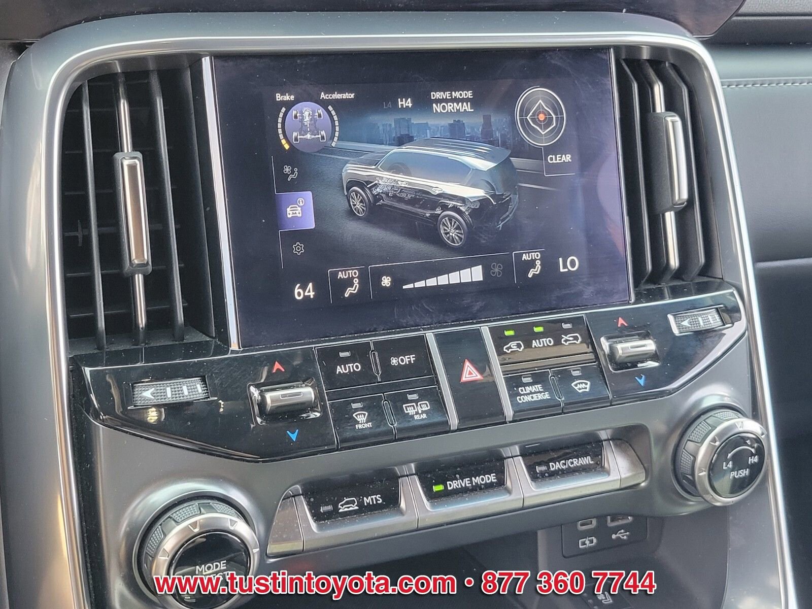 Used 2024 Lexus LX 600 600 Premium w/ Interior Upgrade Package image 23