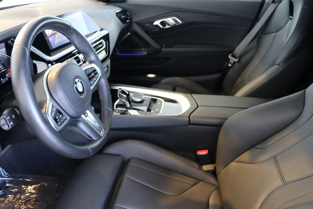 Used 2025 BMW Z4 sDrive30i image 18