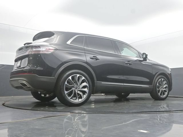 Used 2023 Lincoln Nautilus Reserve AWD/4WD image 53