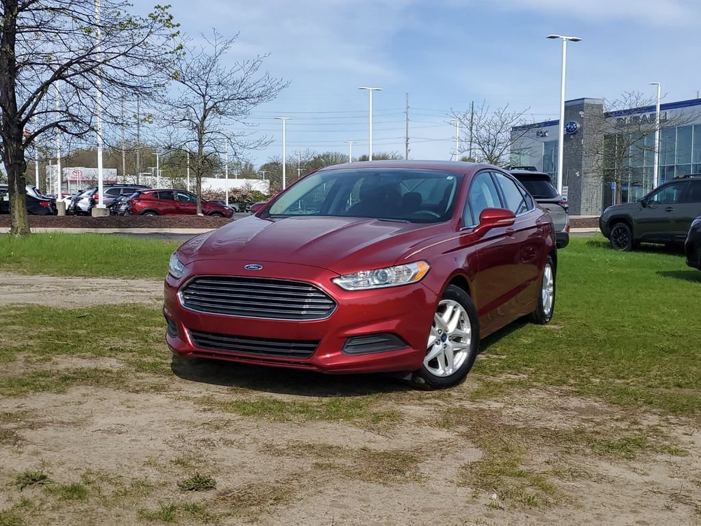 Used 2015 Ford Fusion SE FWD image 27