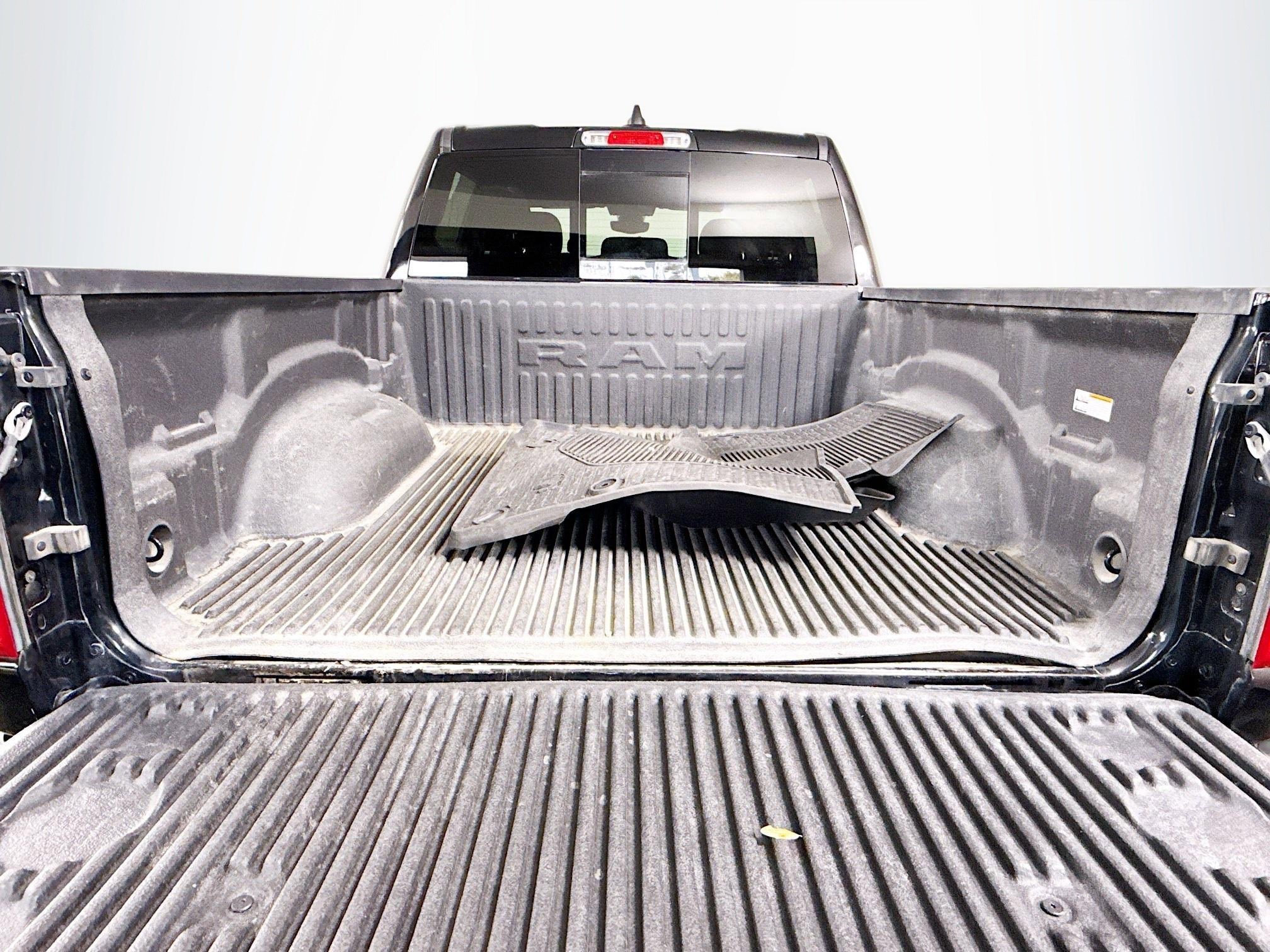 Used 2022 RAM 1500 Big Horn AWD/4WD image 35