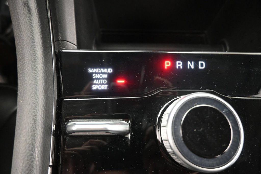 Used 2023 Jeep Grand Cherokee L Limited AWD/4WD image 39