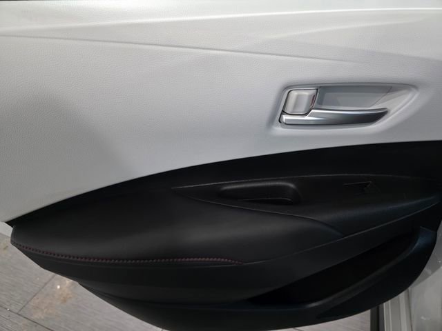 Used 2023 Toyota Corolla SE w/ Carpet Mat Package (TMS) image 11
