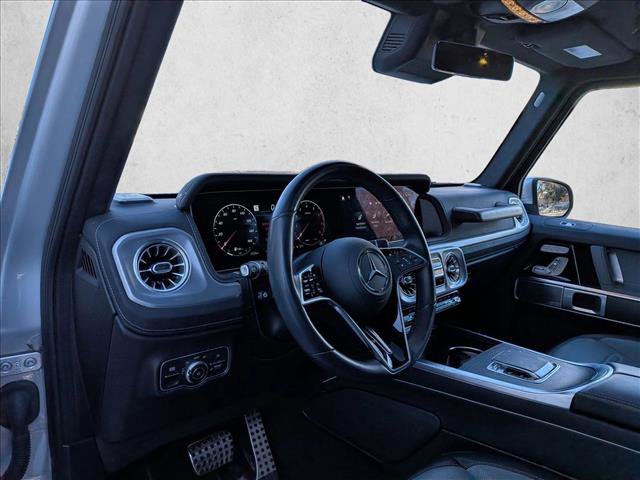 Used 2025 Mercedes-Benz G 550 image 9