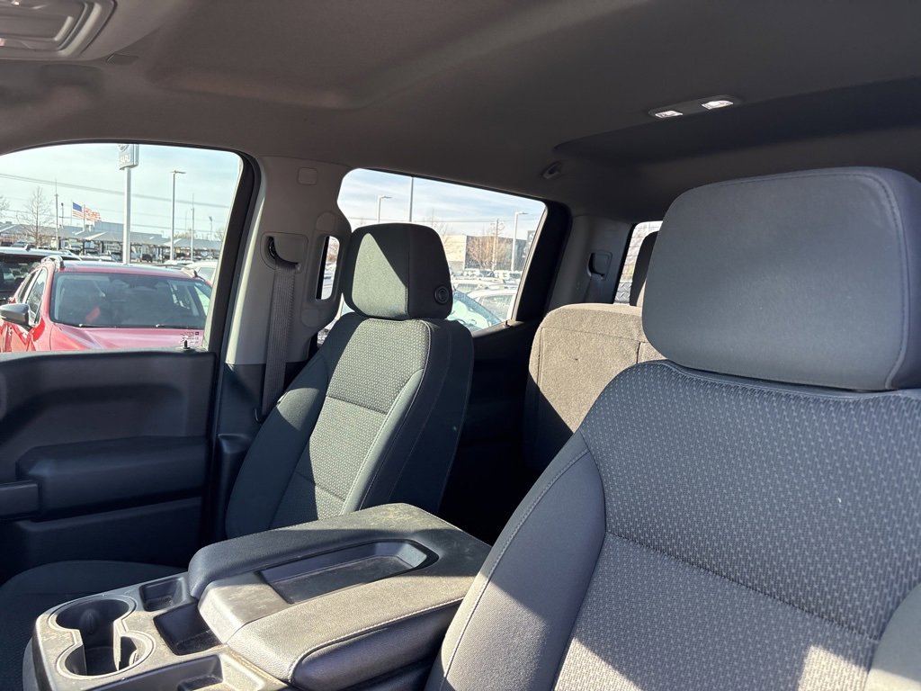 Used 2021 Chevrolet Silverado 1500 Custom image 5