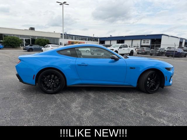 Used 2025 Ford Mustang GT Premium RWD image 10