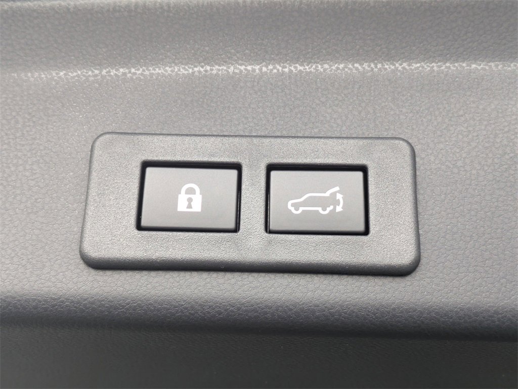 New 2025 Subaru Ascent Limited image 14