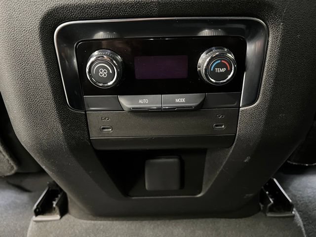 Used 2025 Chevrolet Tahoe LT AWD/4WD image 39