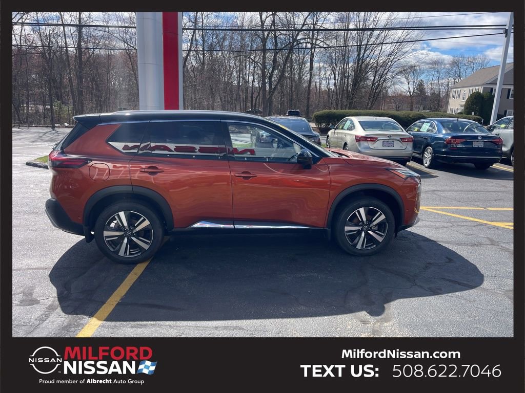 Certified 2022 Nissan Rogue Platinum w/ Head-Up Display Package image 6