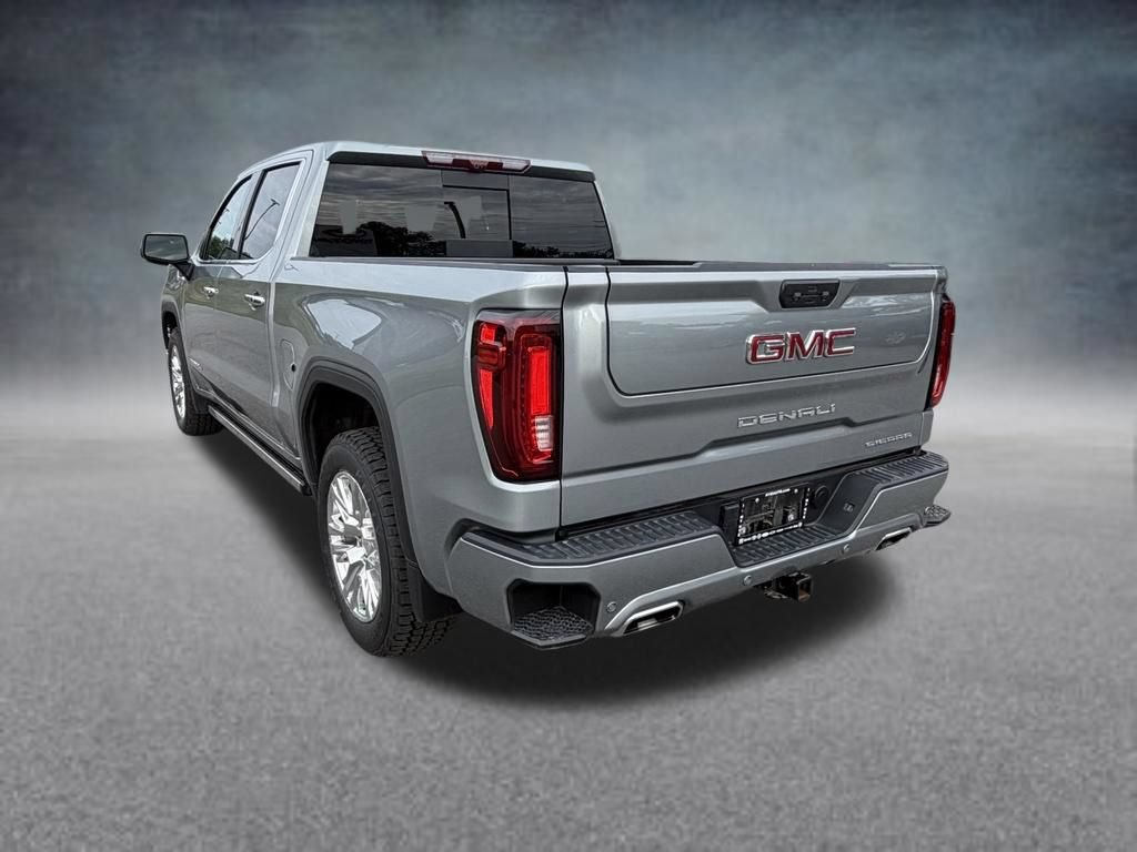 Used 2025 GMC Sierra 1500 Denali w/ Technology Package AWD/4WD image 3